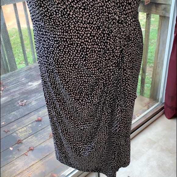 Jones Studio by Dress Barn black and white dress - Picture 7 of 9